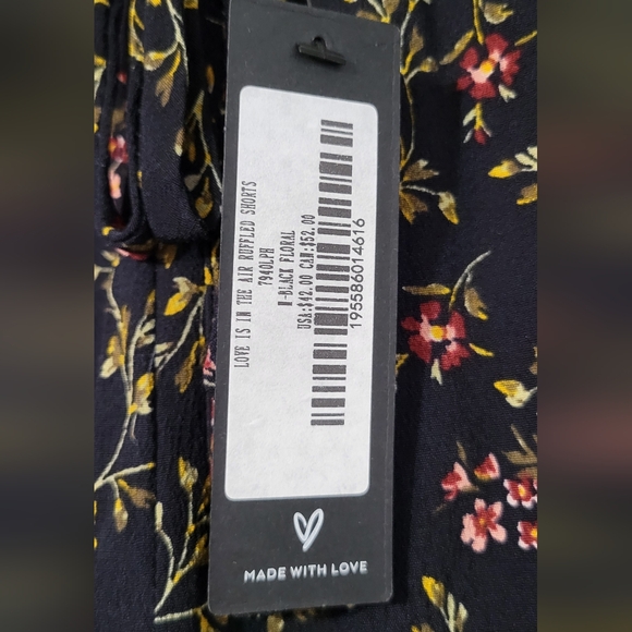 Lulus Love is in the Air Ruffled Shorts - Picture 4 of 6